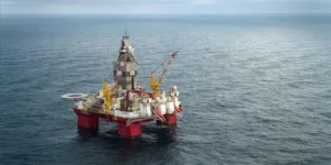 The-Transocean-Enabler-drilling-rig-1