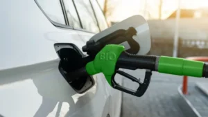 low-carbon liquid fuels